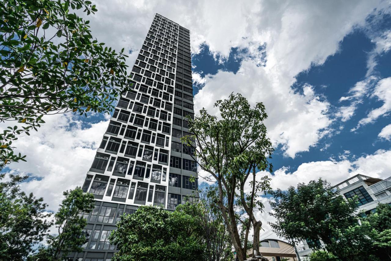 Апартаменты Siamese Sukhumvit 87 Бангкок Экстерьер фото